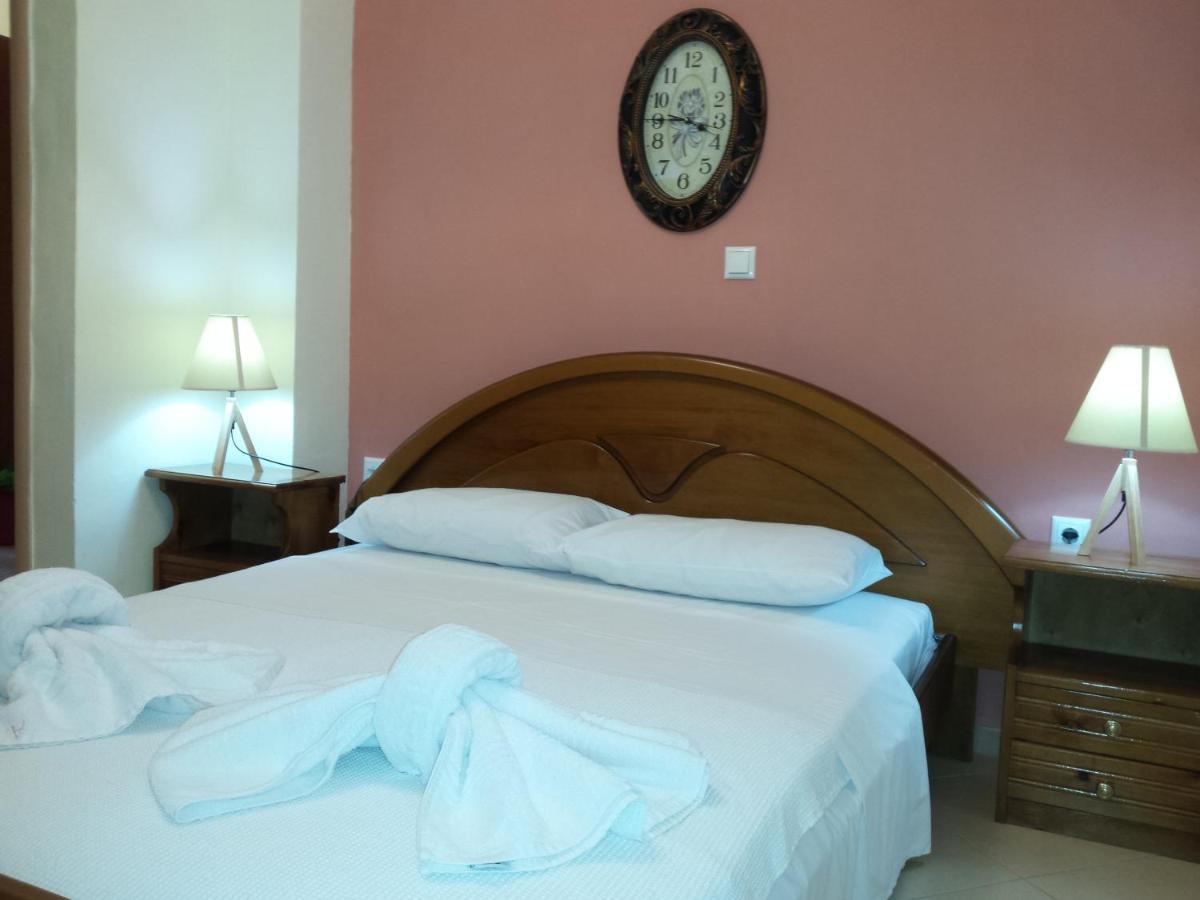 Rubini Homes Agia Marina  Ngoại thất bức ảnh